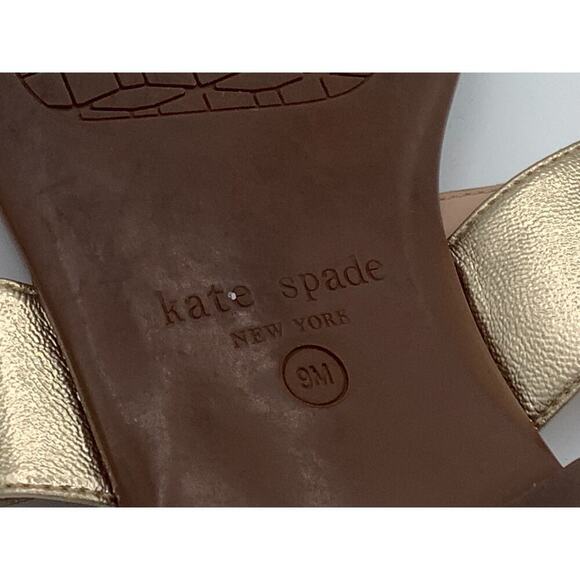 Kate Spade Size 9 Gold Sandals Spade Buckle VGUC - Picture 3 of 8